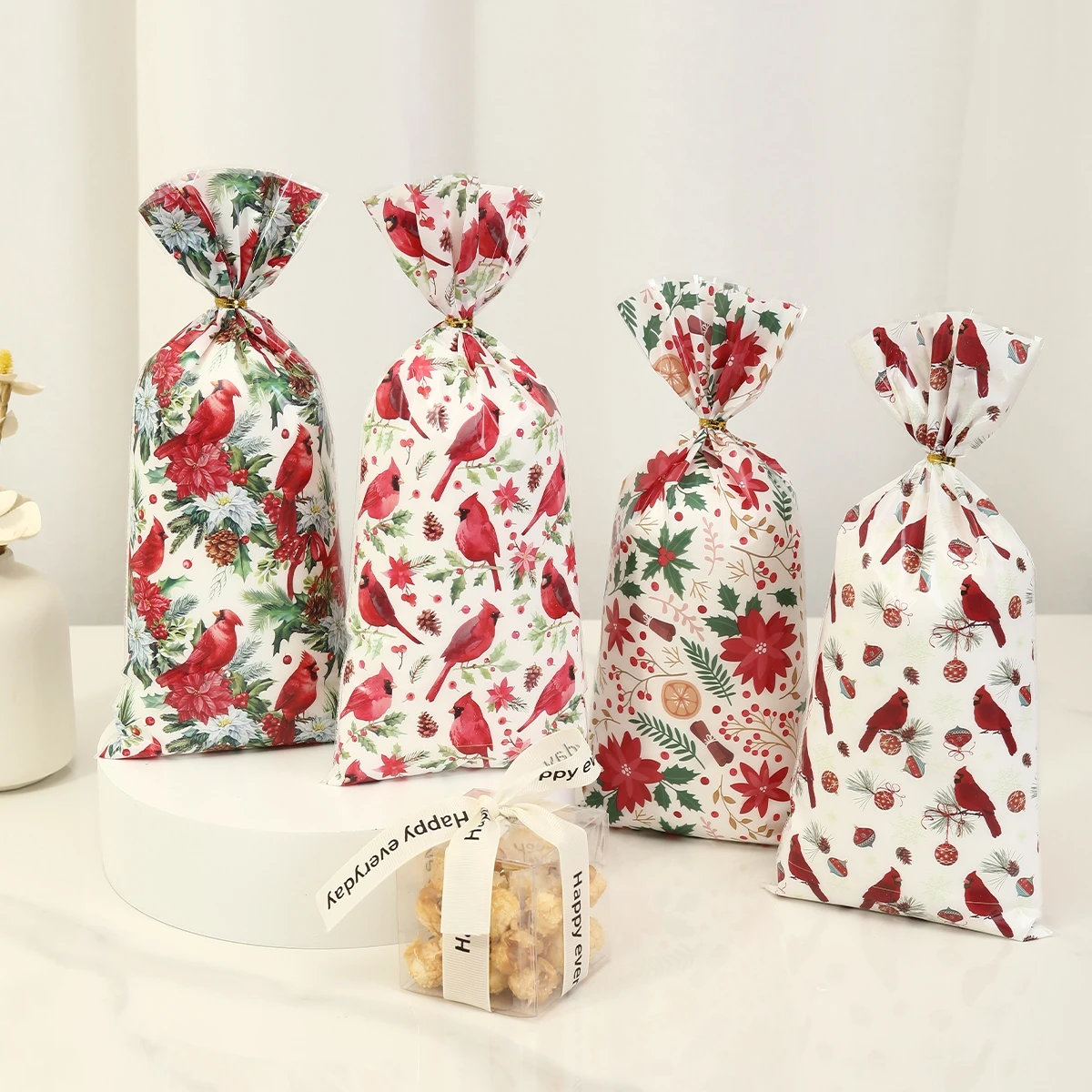 25/50/100 Stück Weihnachts-Süßigkeitentüten Weihnachtsmann-Keks-Verpackungsbeutel Weihnachtsdekoration 2025 Geschenktüten für Partyzubehör – Detail 7