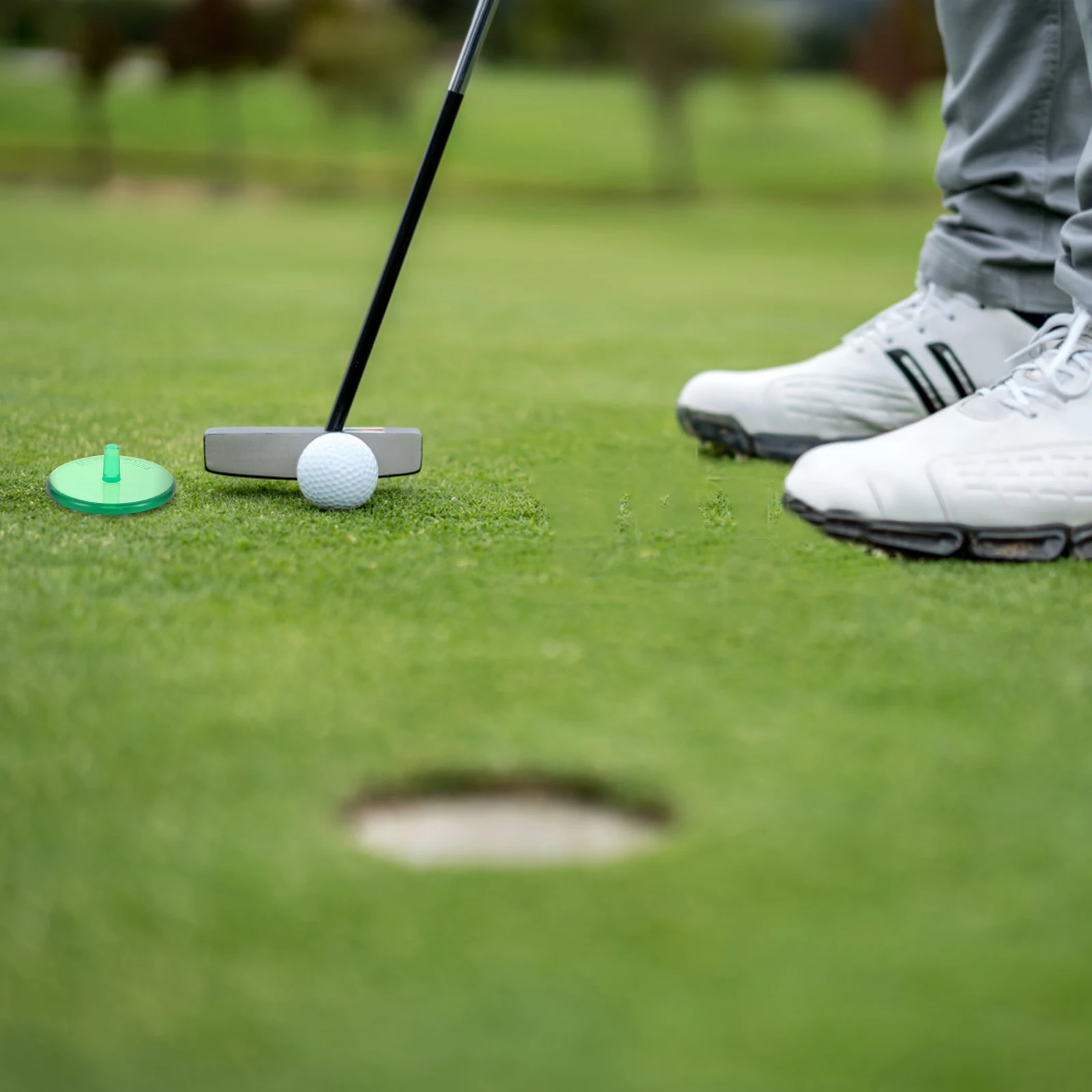 100 قطعة من علامات كرة الجولف البلاستيكية أدوات تحديد المواقع المستديرة للاعبي الغولف مقاومة للاهتراء أداء موثوق وعمر خدمة طويل جولف