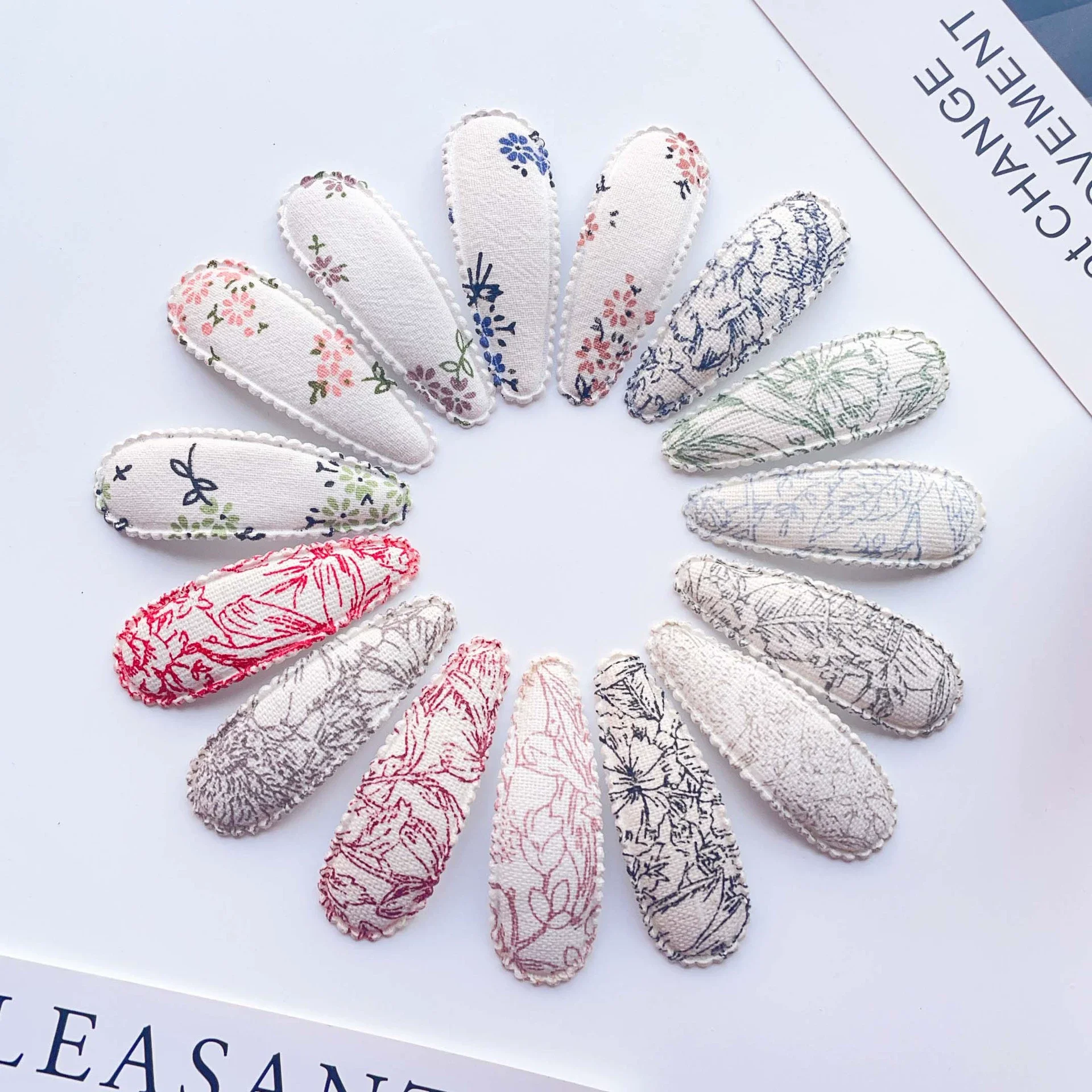 

200pc/lot 2.1" Baby Floral Prints Snaps Drop Hair Clips for Baby Girls Snaps Hairpins Simple Metal BB Barrette Kid Headwear Bulk