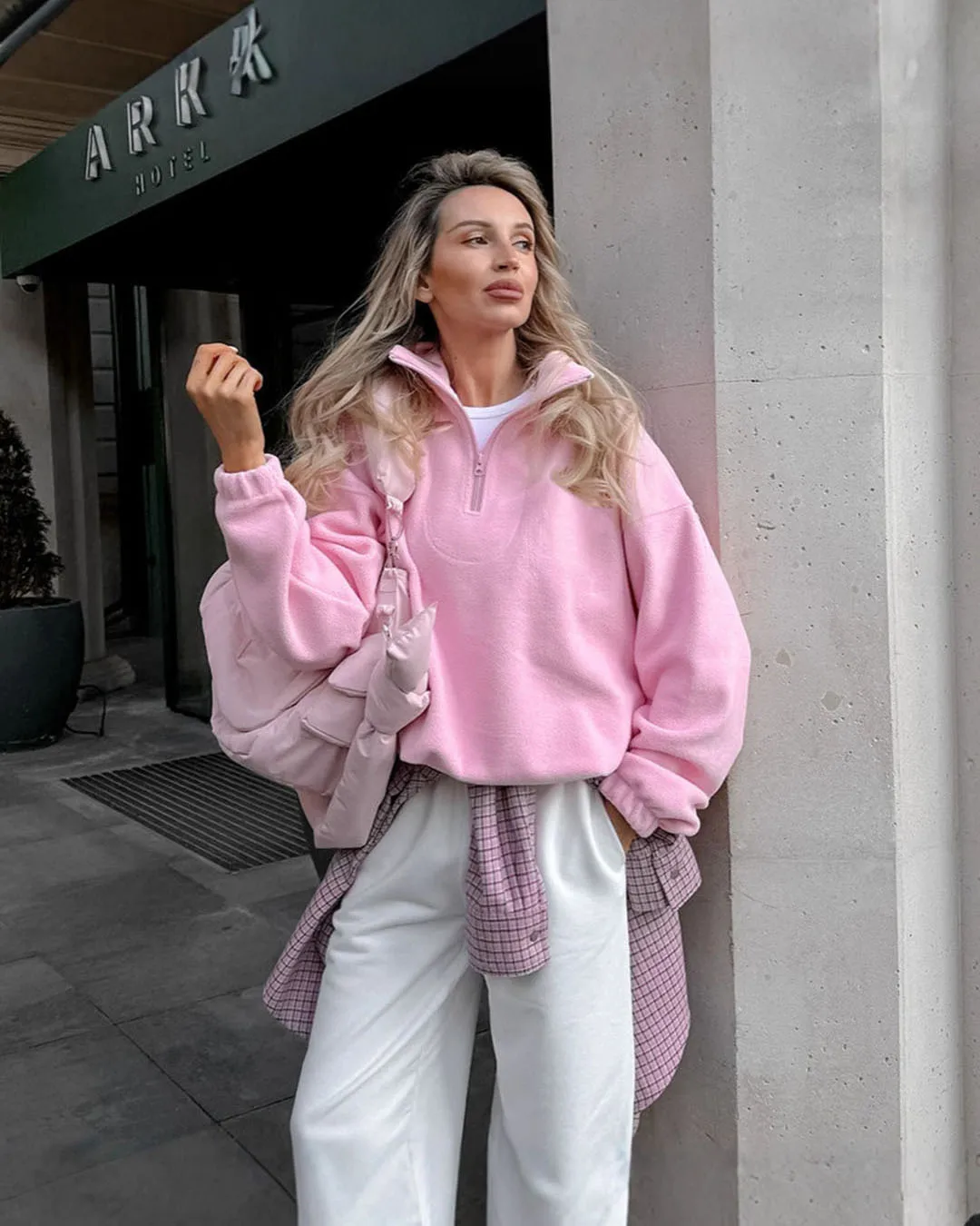 Modischer Sweatshirt mit Stehkragen aus Fleece für Damen, Herbst-Winter, einfarbig, lockerer Pullover, lässige Damenmode, halber Reißverschluss, Streetwear – Detail 12