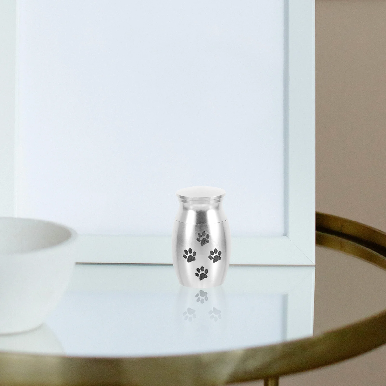 

Alloy Pet Urn Small Metal Cremation Container for Cat Dog Ashes Keepsake Memorial Urn Pet Loss Comfort Dog Urns for Ashes