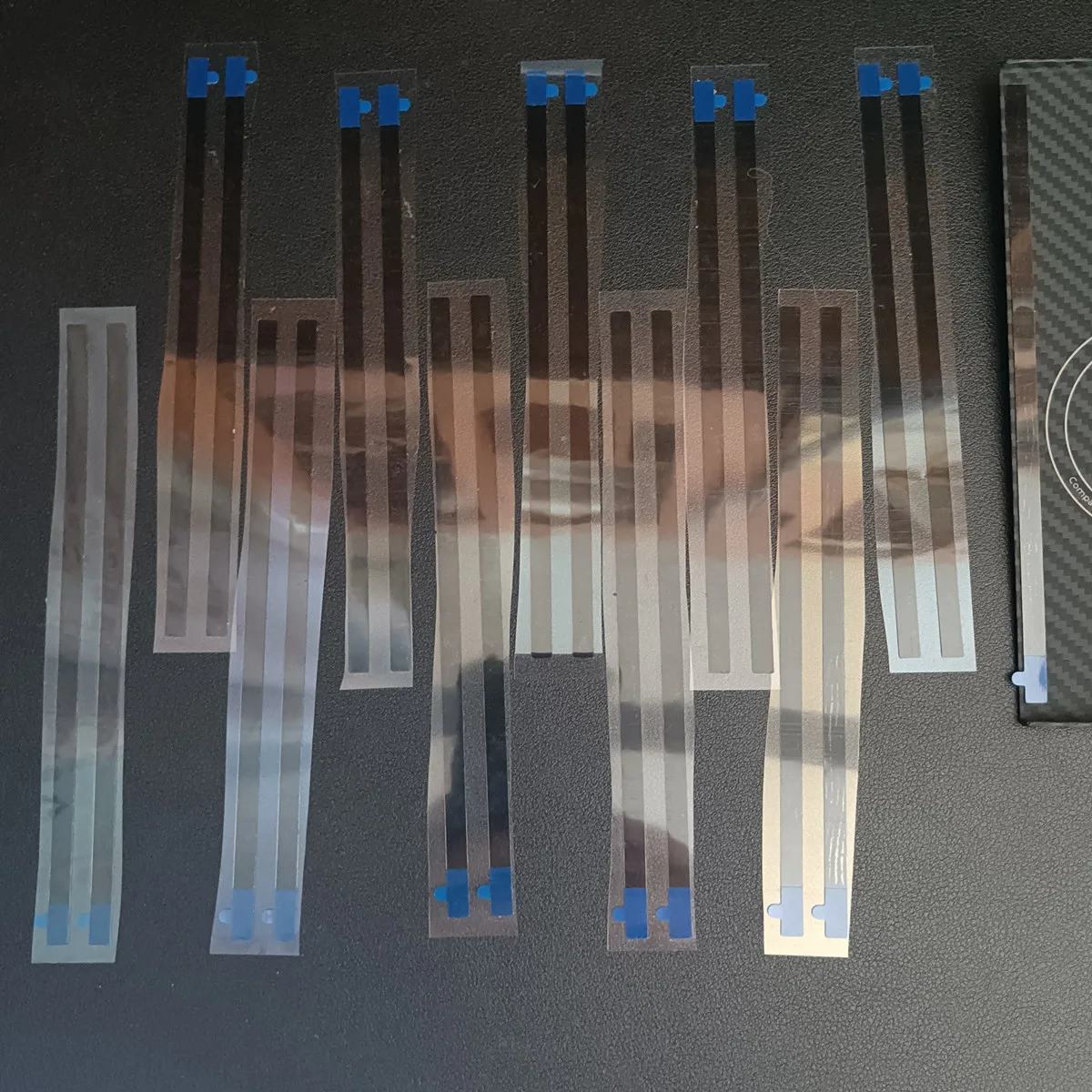 Universelles Befestigungsband mit Doppelseitigem Klebeband für Samsung Huawei Honor OPPO Google Faltbare Handyhüllen, Rutschfester Klebestreifen – Detail 4