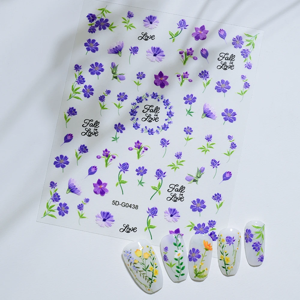 1 Stücke 5D Lila Blume Nail art Aufkleber Exquisite Wildblumen Selbstklebende Nagelaufkleber Blumenmuster Geprägte Nail art Dekorationen