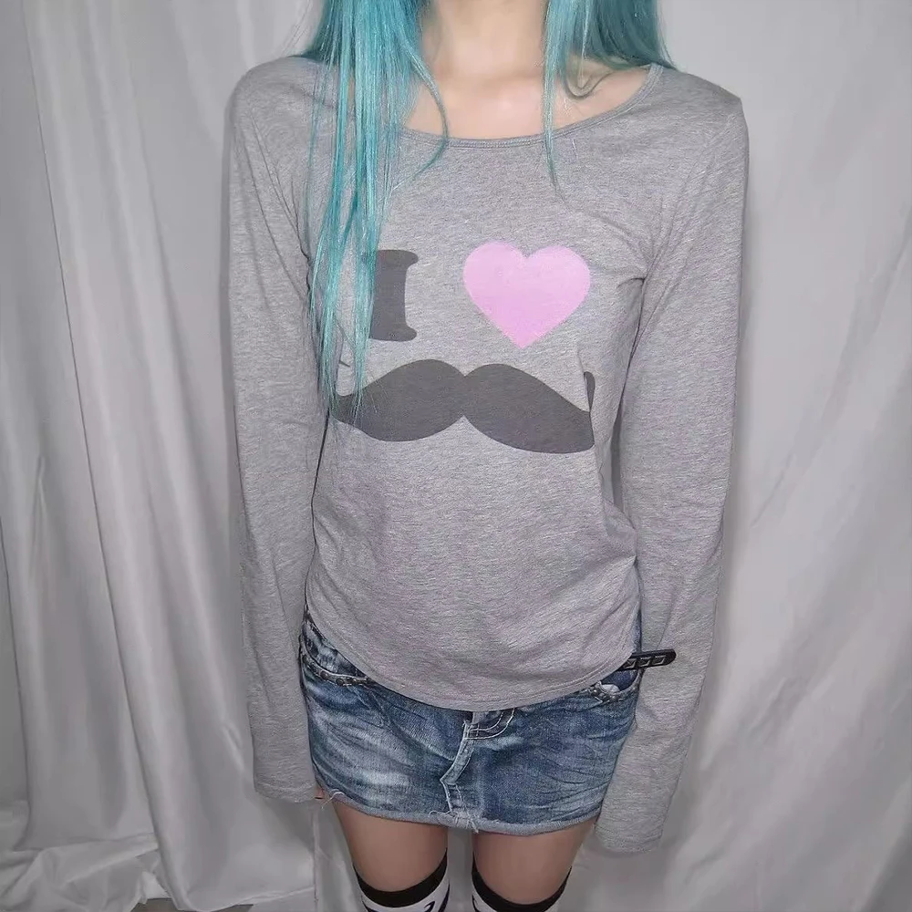 Japanese Y2K Beard Print T-Shirt Vintage Harajuku Long Sleeve Gray T-Shirt Korean 2000S Style Streetwear American Retro Rock Top view 6