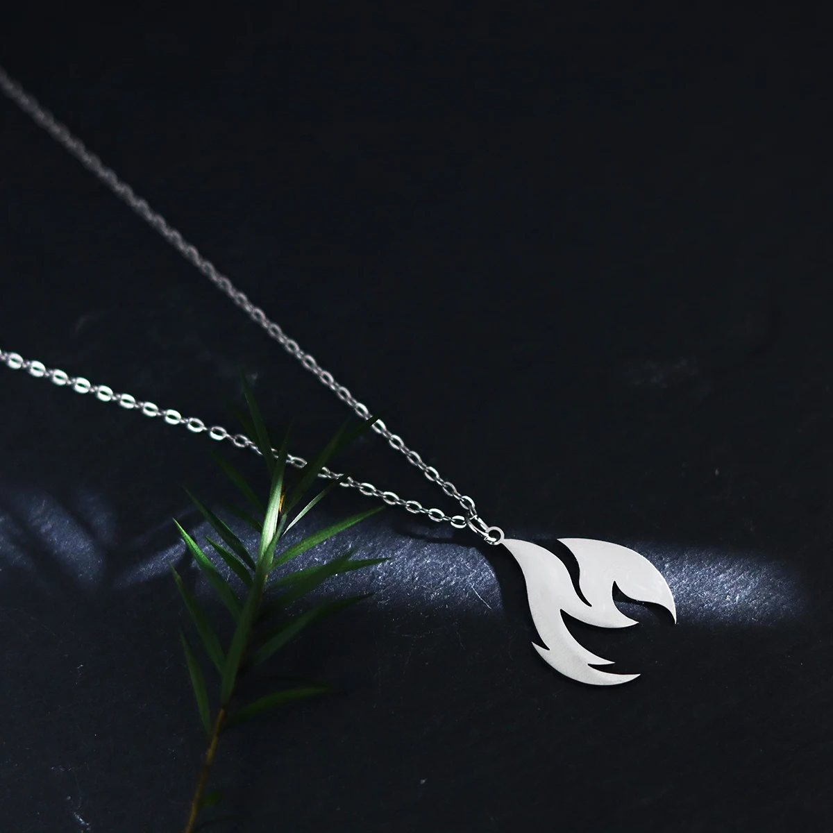 Kinitial Stainless Steel Men's Flame Pendant Necklace Punk Fashion Fire Charm Necklace Jewelry Gift Wholesale