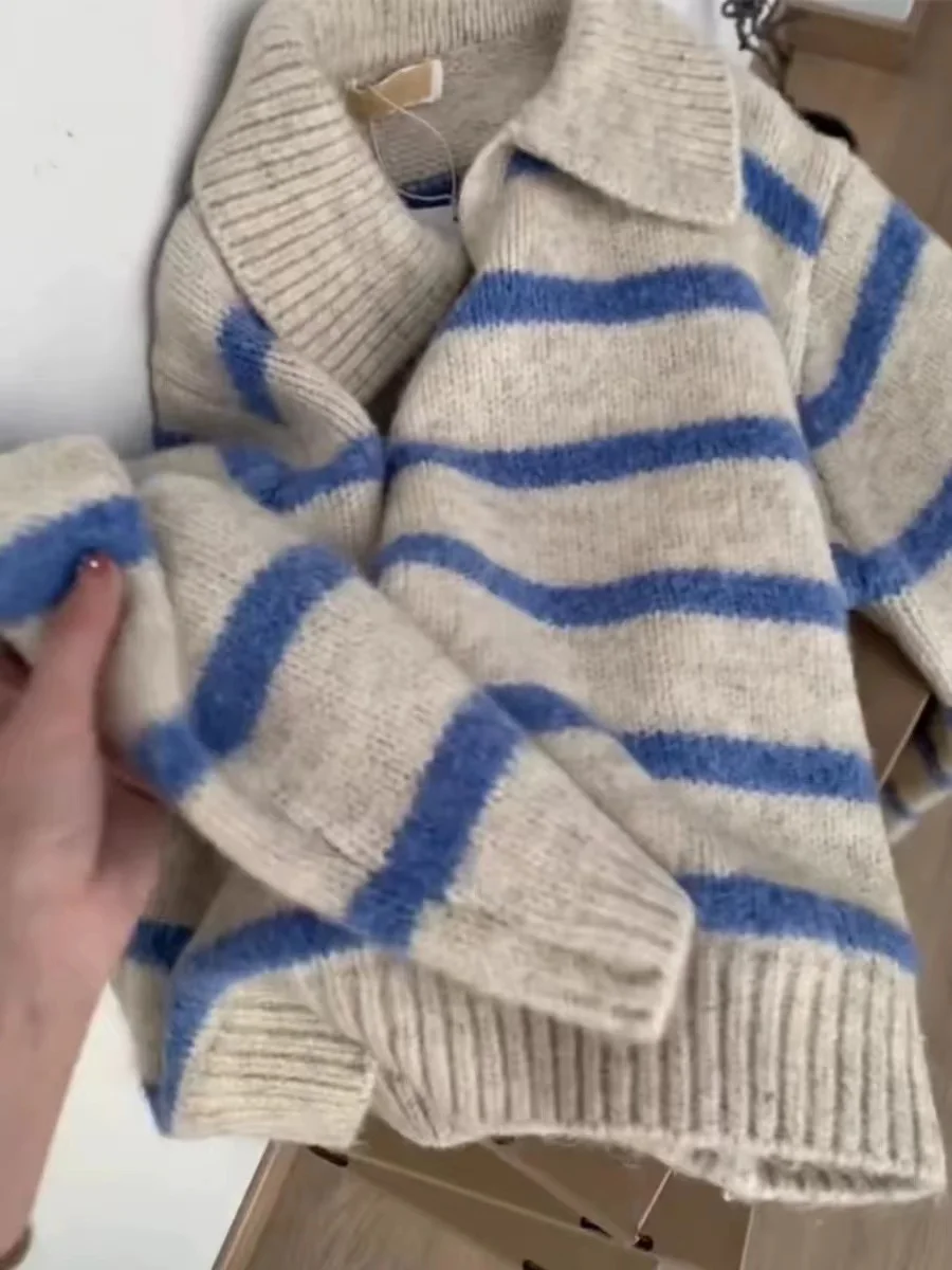 ソフトロングスベニットセーター女性の秋冬怠惰なオーバーヘッドブルーストライプ襟セーター快適なポリエステル繊維