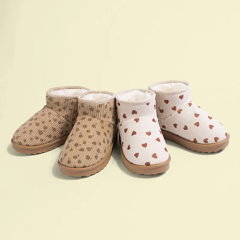 Warme kurze Winterstiefel für Mädchen, Outdoor, Indoor, Kinder-Stiefeletten mit Herz-Aufdruck
