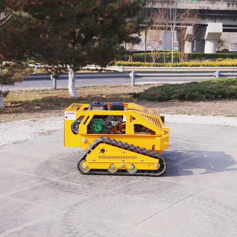 Customized Hot Selling Remote Control Crawler Brush Cutter Grass Mini Robot Flail Lawn Mower