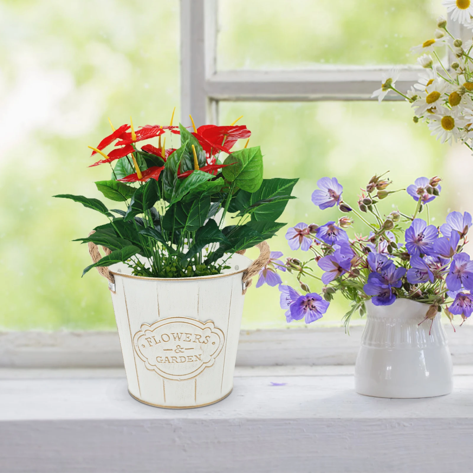 

Metal Flower Iron Bucket for Arrangement Black Whitewash Retro Vase Farmhouse Decor Retro Bucket Adornment Home Bedroom