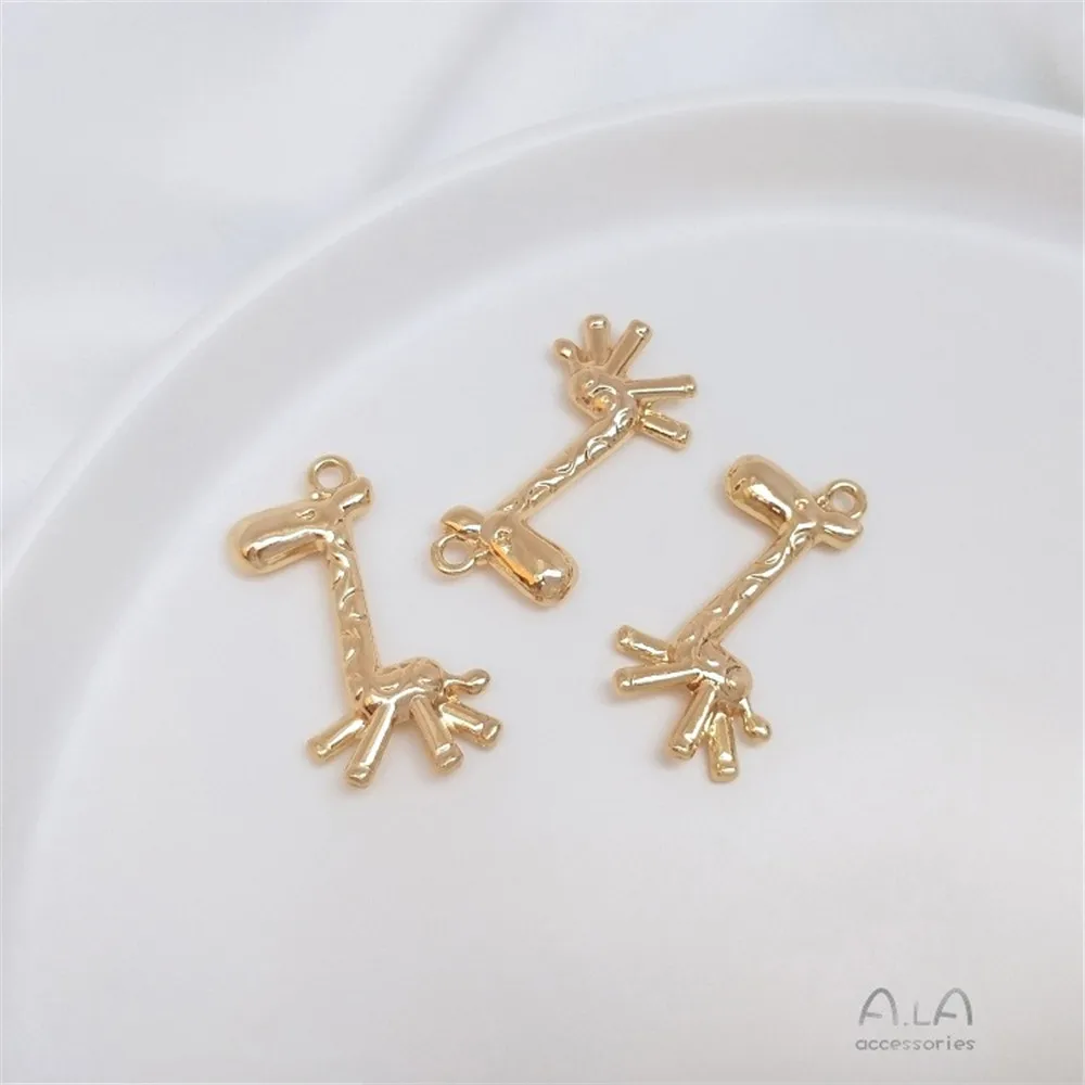 

14K Real Gold Color Preservation Cute Cartoon Giraffe Pendant Bracelet Jewelry Pendant Handmade Diy Charm