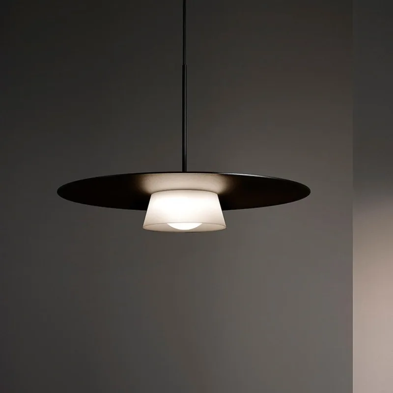 Minimalist and Creative Circular Glass Pendant Lights Coffee Shop Restaurant Designer Homestay Indoor Suspension Lights Fixtures