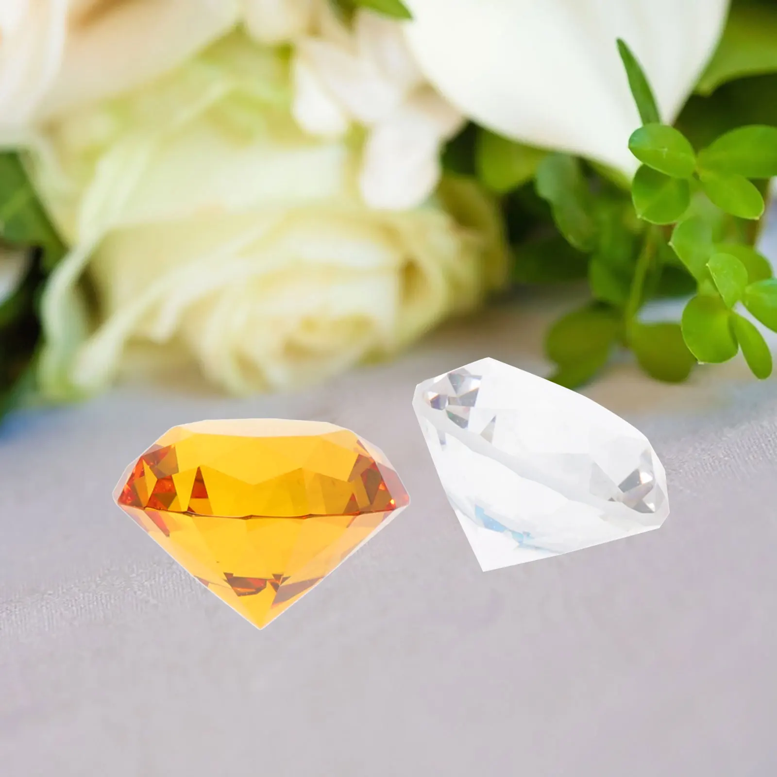 

Crystal Diamond Jewelry Wedding Decorations Gems Fake Diamonds Centerpieces Glass Models Tabletop Ornaments Home Christmas Photo