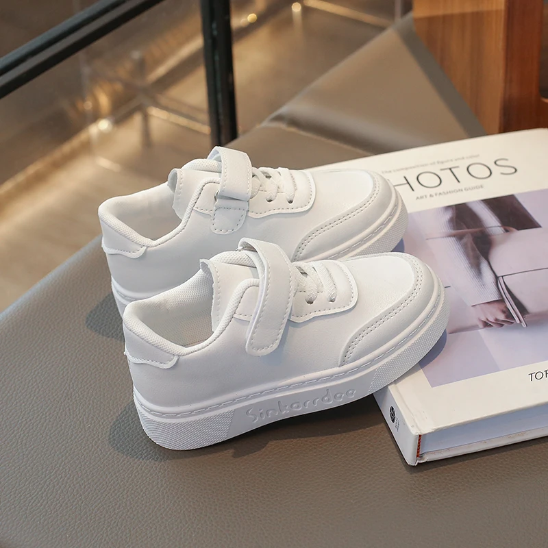 2025 جديد للأطفال حذاء كاجوال تصميم جلدي مدرسة أطفال أحذية رياضية للجنسين كل مباراة أربعة مواسم بنين بنات أحذية الأطفال Оbuvire #4