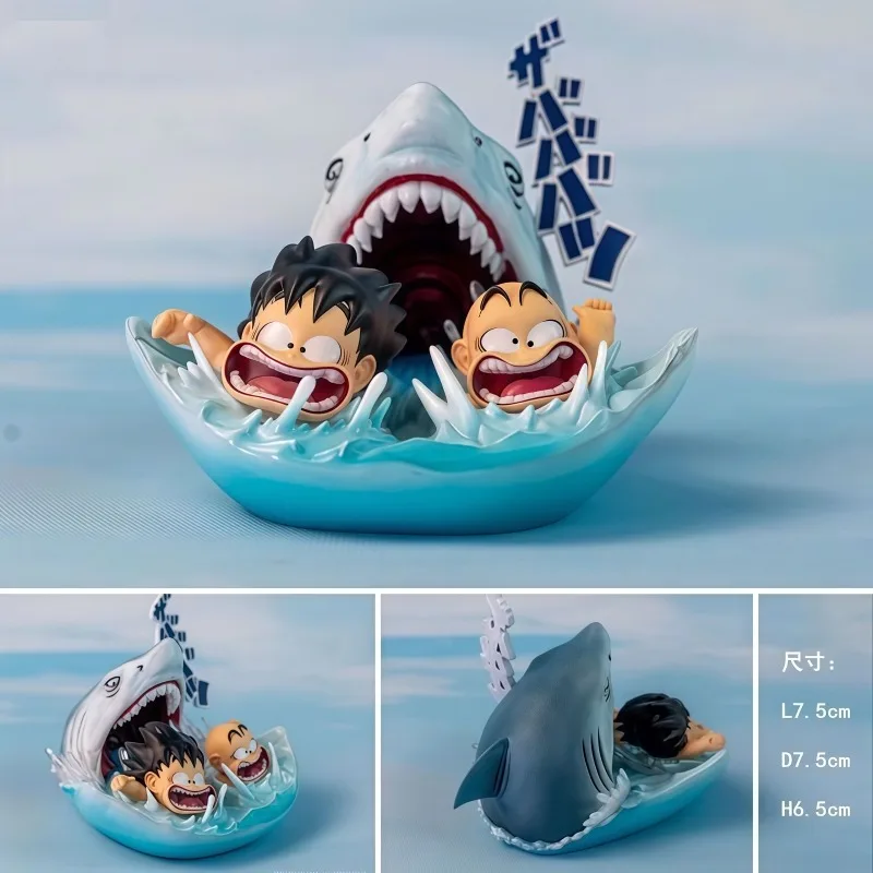 Figura de Dragon Ball: Goku y Krillin entrenando, Krillin huyendo de la ataque del tiburón en el agua, divertida figura decorativa, juguete para caja de PC, juguete sorpresa.