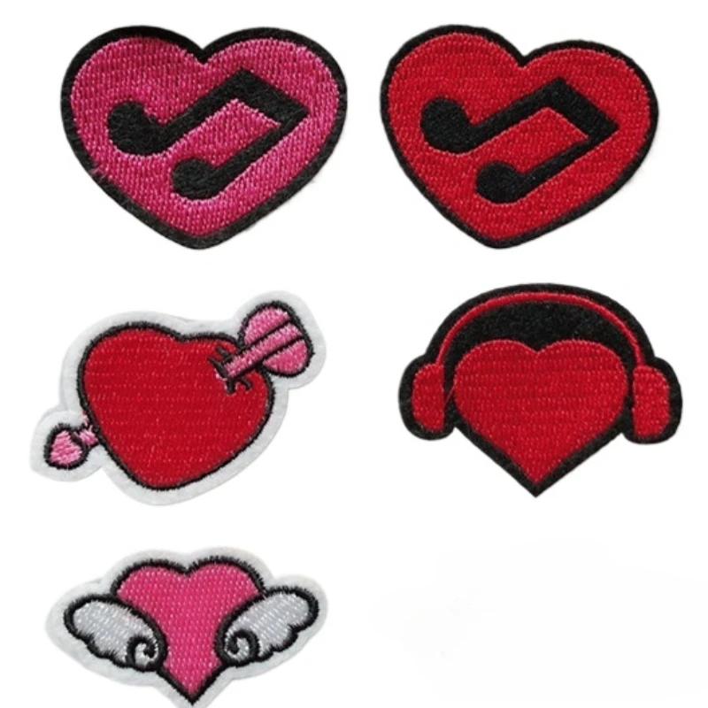 Red Heart Patches for Clothing, Iron on Embroidered Appliques, DIY Apparel Accessories, Fabric Badges, Fashion