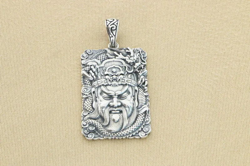 Chinese style pure silver martial god of wealth Guan Gong pendant, Thai silver domineering men's retro necklace, protective tag