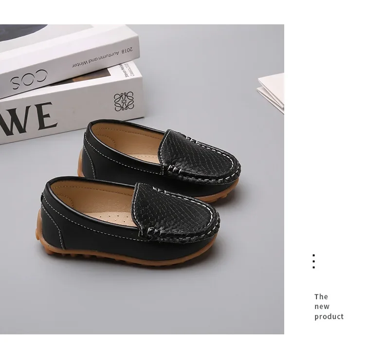 JGSHOWKITO 2026 Brandneue Jungen Casual Loafers Modische Klassische Weiche PU Slip-on Kinder Hochzeit Party Leder Flats Mokassins Trendy – Detail 3