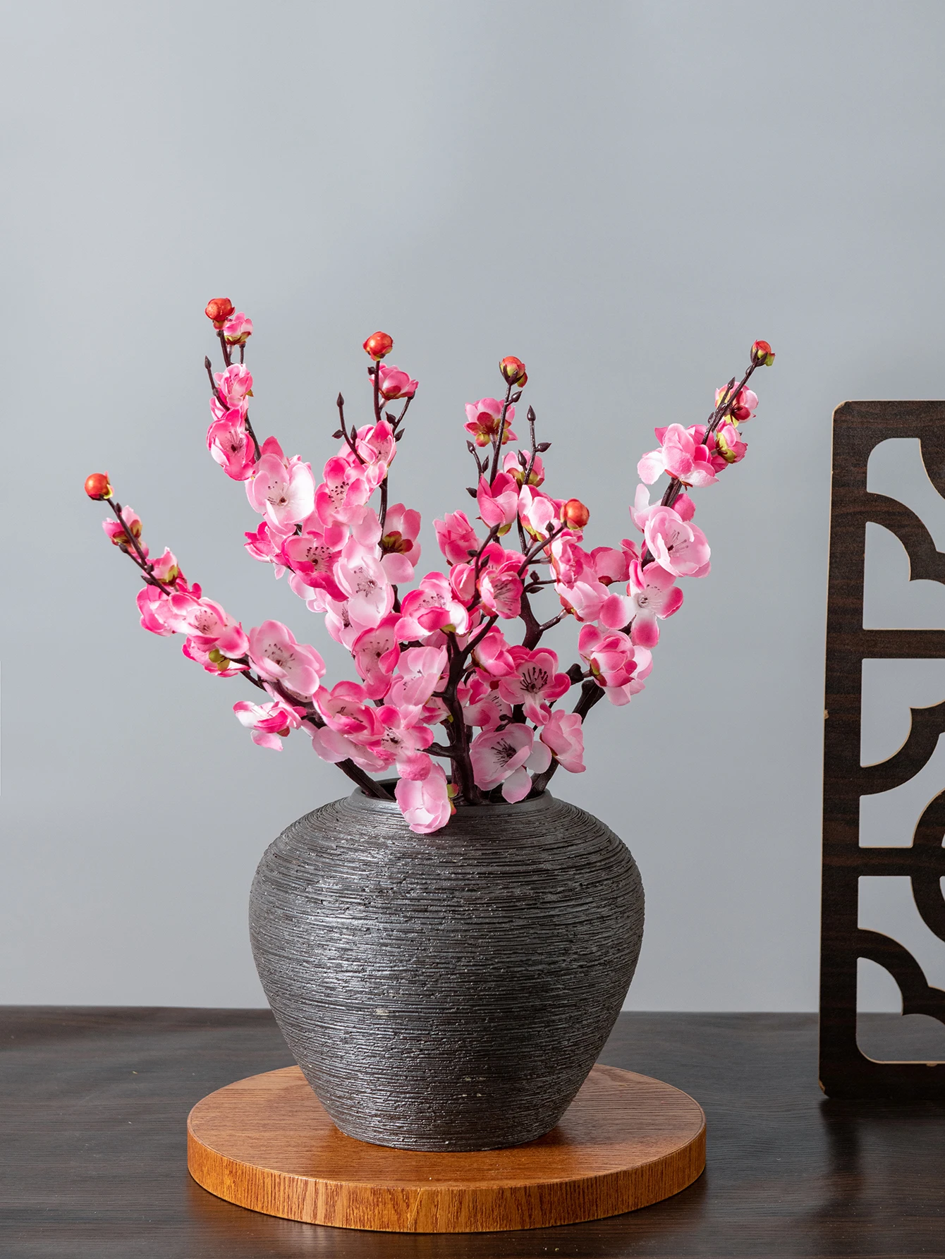Künstliche Frühlingsblüten: Seiden-Pflaumen- und Pfirsichzweige – Heiß begehrtes Deko-Accessoire für Hochzeiten, Partys und festliche Kränze – Detail 4