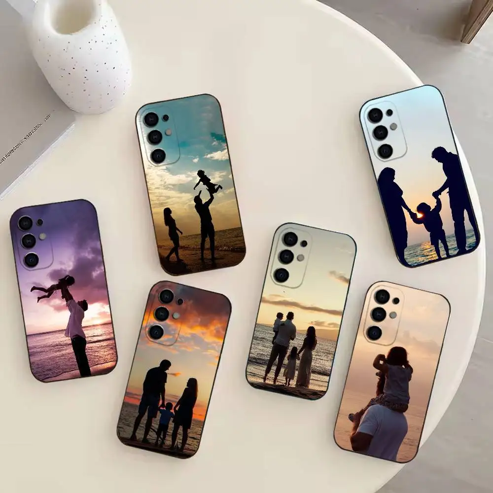 

Family Love parents and children Phone Case For Samsung S25,S24,S21,S22,S23,S30,Ultra,S20,Plus,Fe,Lite Black Shell