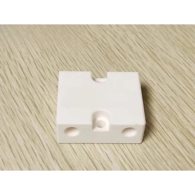 1pc 33EC095A401=3 Wire Cut Parts  Isolator Plate Ceramic 47.5*40*19.5mm for Makino CNC EDM Wire Cutting Machine