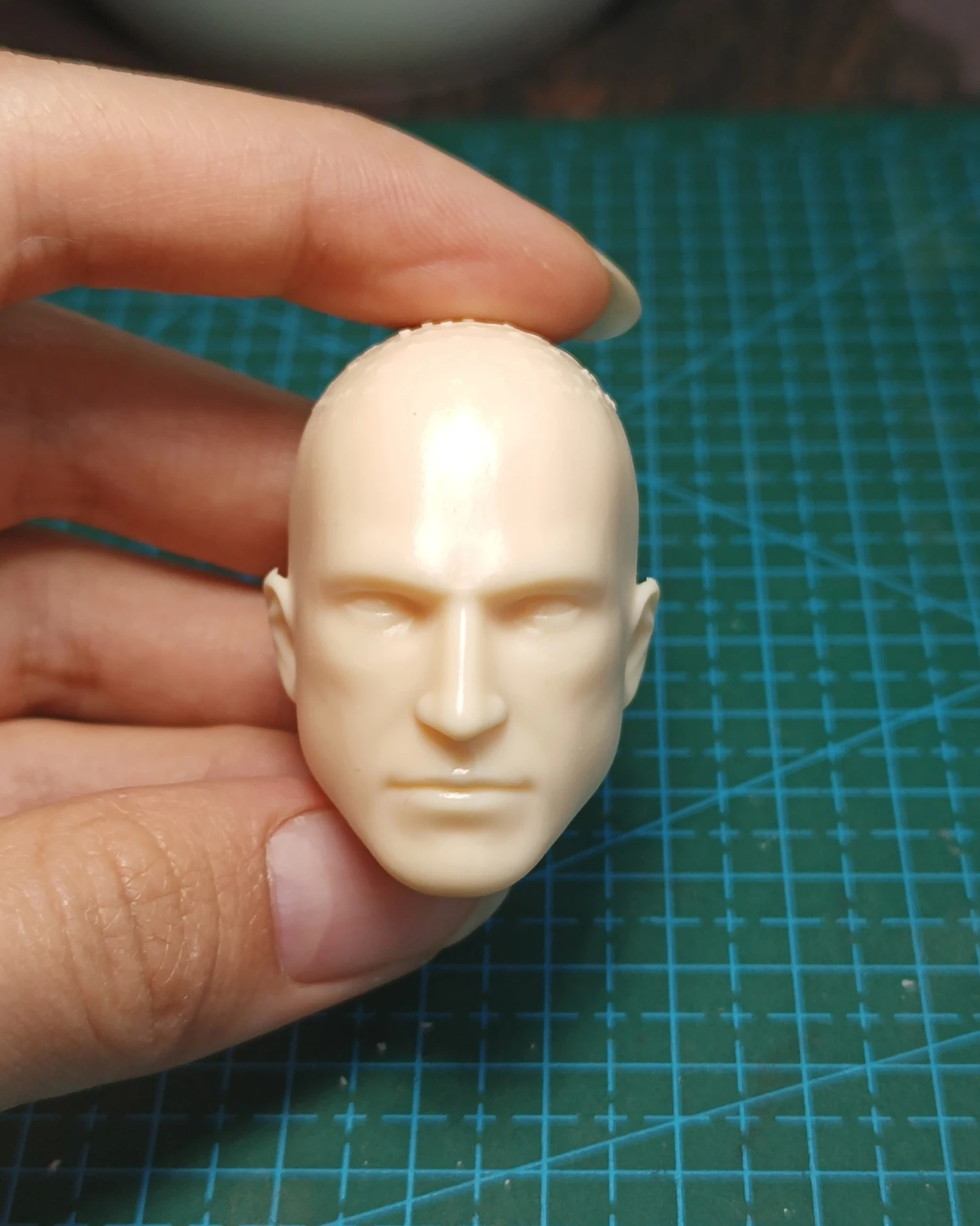 

1/6 Scale Unpainted Demon Hunter Man Head Carving Sculpt Model Toys