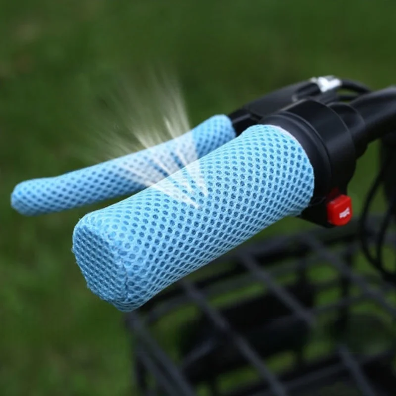 

4 Piece Breathable Handlebar Cover for Universal Summer Motorcycle Sweat-proof Lever Clutch Brake Non-slip Soft Cover