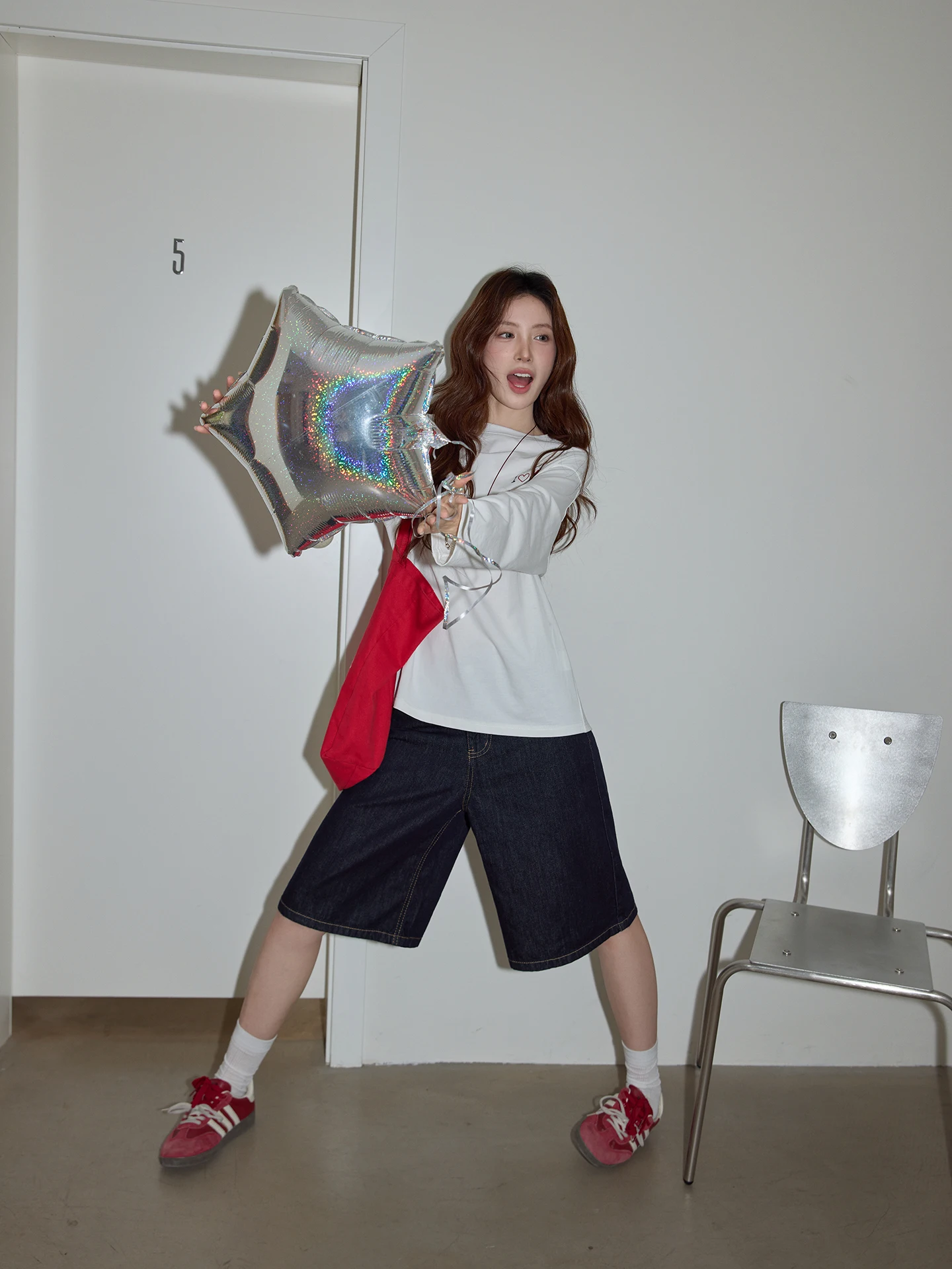 

High Waist Straight Leg Deep Blue Denim Jeans Women's Korean Style Spring New Arrival Cuff Length Casual Trousers