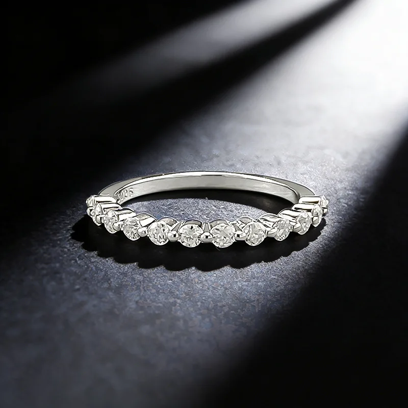 

Luxury Shiny Full 2mm Round Moissanite Rings for Women - Bridal Wedding Engagement Party 925 Sterling Silver Jewelry Gift