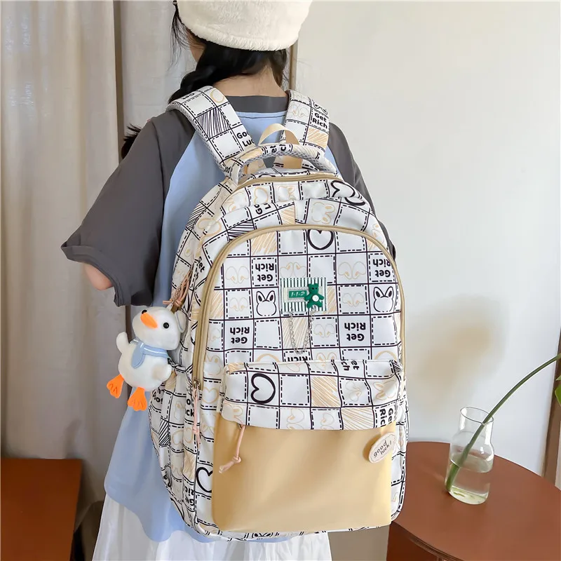 Niedlichen Graffiti Checker Rucksack für Frauen neue College-Student Schult asche Freizeit Nylon große Kapazität Rucksack