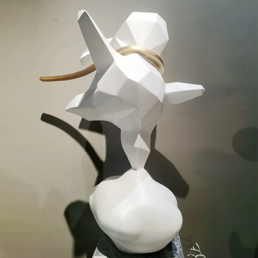 ※a Stylish Geometric Style Rabbit Sculpture  Fiberglass Indoor Decorative Art Ornament for Display