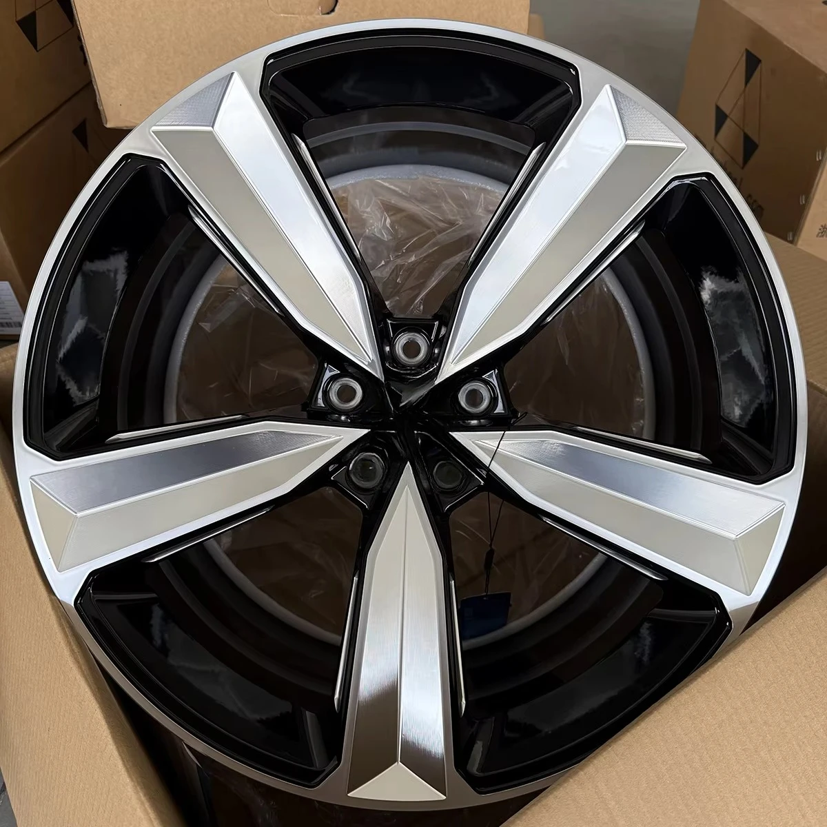 

original RS style factory-grade large forged wheels passenger car wheels new limited-time special aluminum alloy