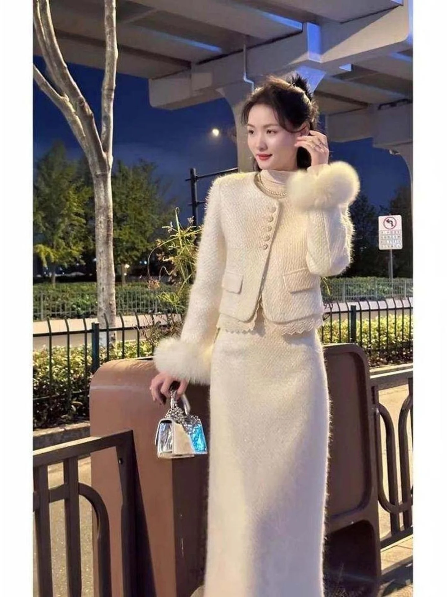 winter-2025-new-sle-ele-lace-splicing-down-jaet-coat-long-skirt-two-piece-set-for-ladies-faionable-and-sli