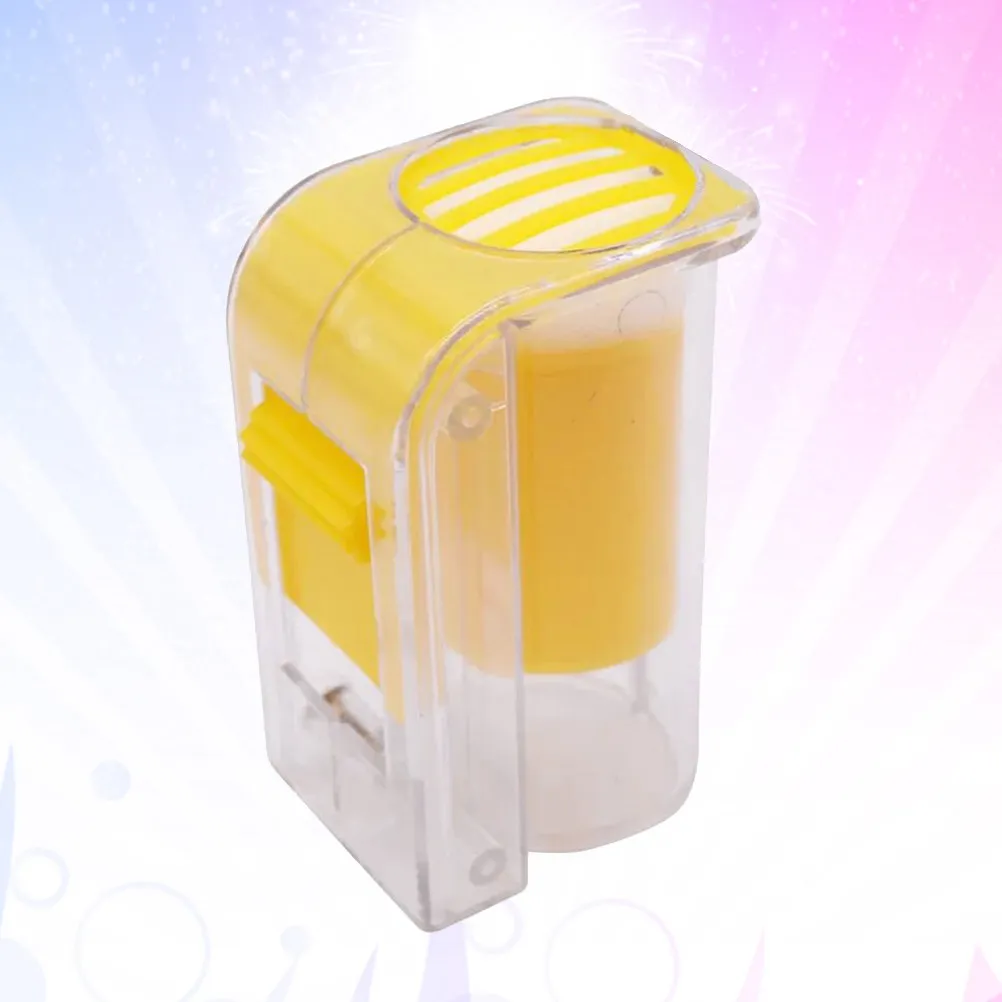 

Bee Queen Mark Bottle Small Size Ingenious Device Beekeeper Supplies Easy Marking Handheld Catcher Strong Durable Plastic