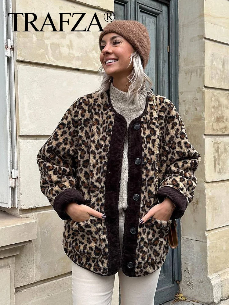 TRAFZA Women Winter Fleece Leopard Print Loose Jacket Vintage O-neck Long Sleeves Coat Y2K Female Casual Fuzzy Coat Outwears