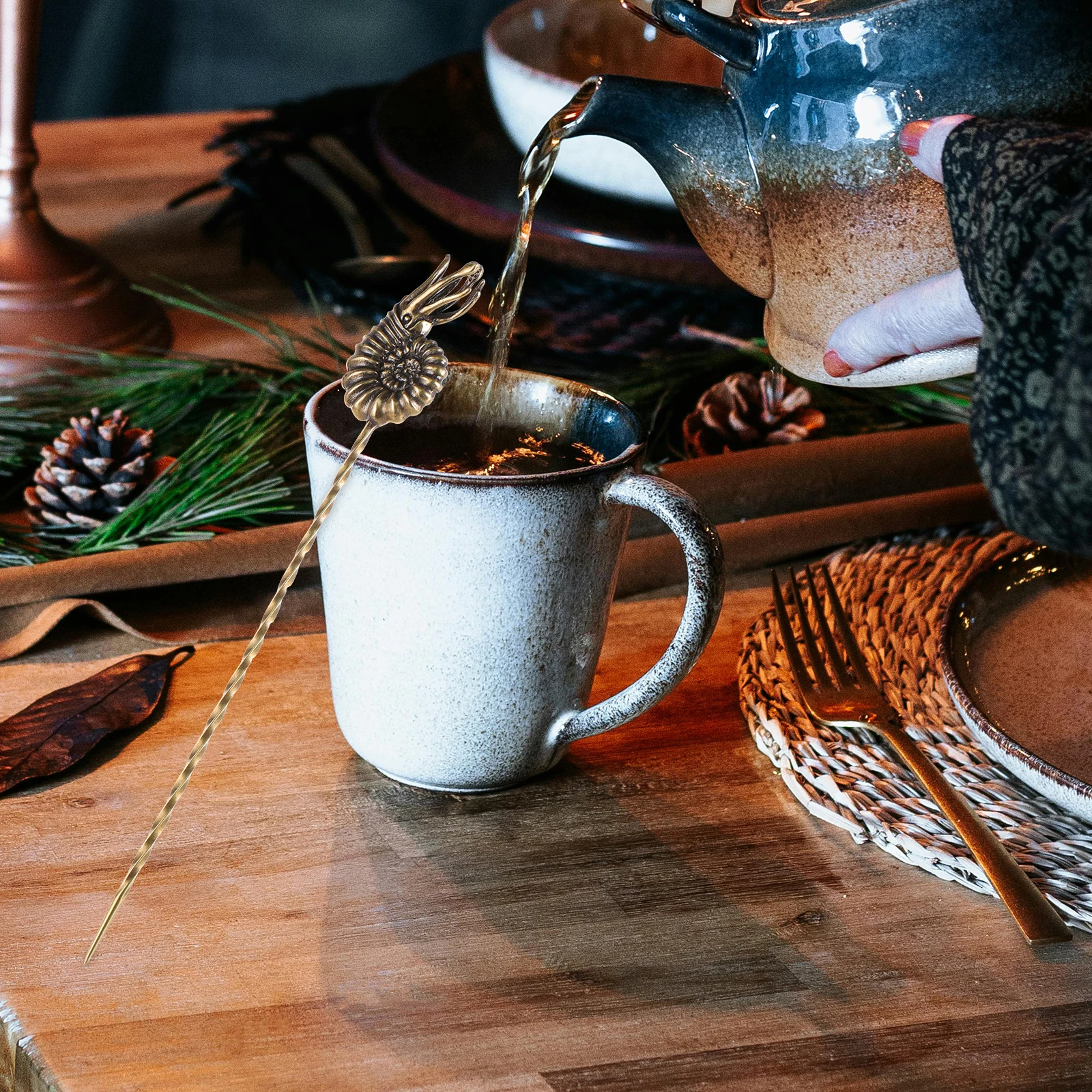 

Sea Animal Shape Vintage Brass Tea Needle Elegant Tea Ceremony Tool Teapot Cleaning Needle Accessory Teaware Supply