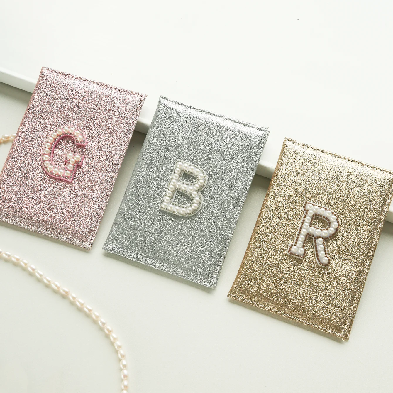 تخصيص غطاء جواز السفر الأولي شخصية لؤلؤة حامل جواز السفر مخصص لامعة الترتر رسائل غطاء بلينغ بلينغ جواز السفر Hol #2