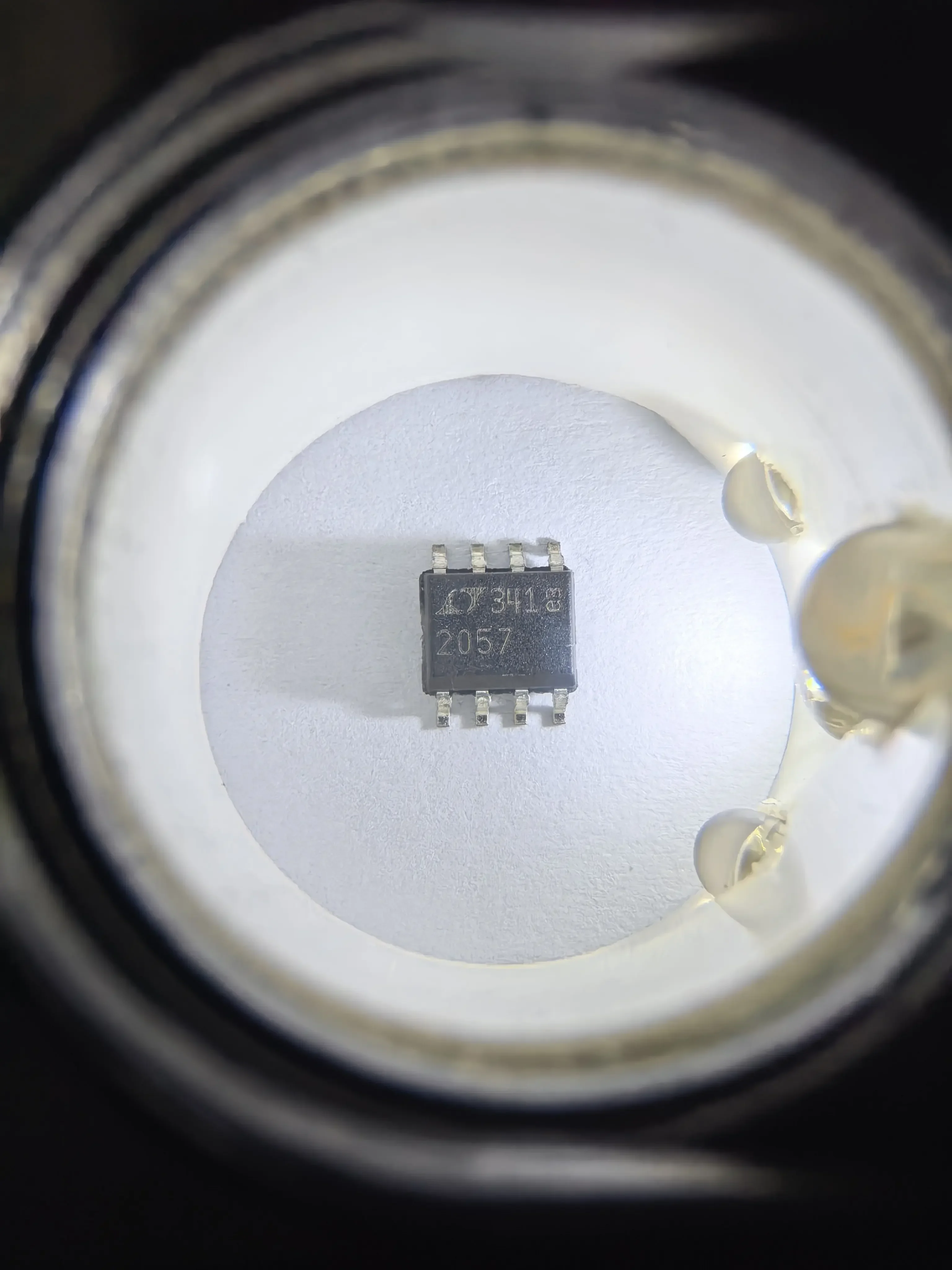 LTC2057 LTC2057CS8 LTC2057IS8 LTC2057HS8 - High Voltage, Low Noise Zero-Drift Operational Amplifier