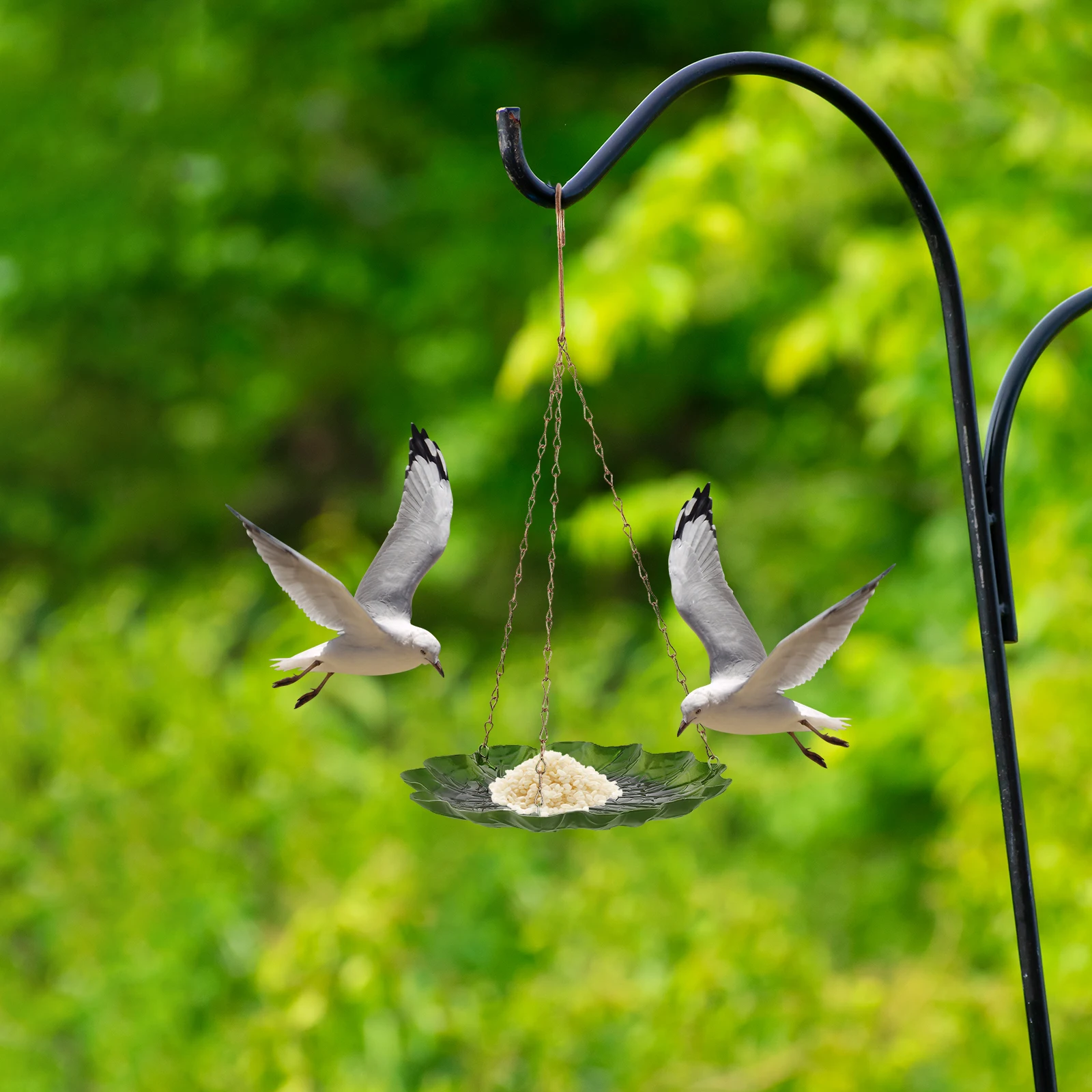 

Wrought Leaf Bird Feeder Green Hanging Design Easy Refill Clean Squirrel Proof Wild Bird Feeding Tool Garden Outdoor