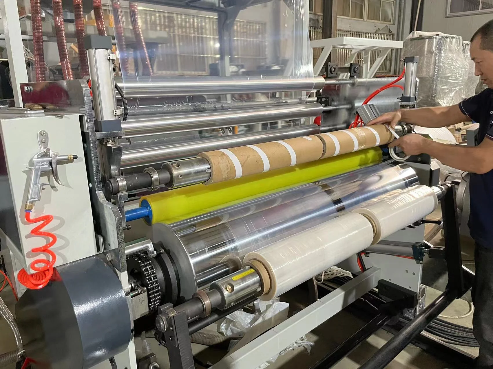 High Capacity Full Automatic 2 or 3 Layers Cast Film PE Plastic Stretch Film Making Machine 1000mm