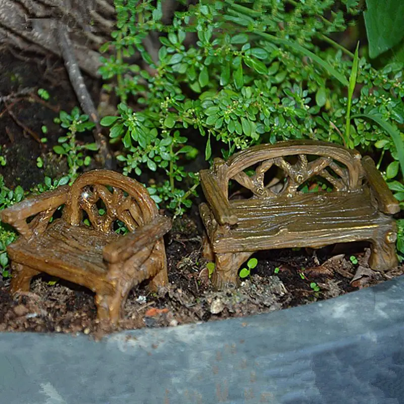 

2 PCs Dollhouse Miniature Resin Garden Models Realistic Dollhouse Fairy Garden Mini Benches Chair Furniture Decors