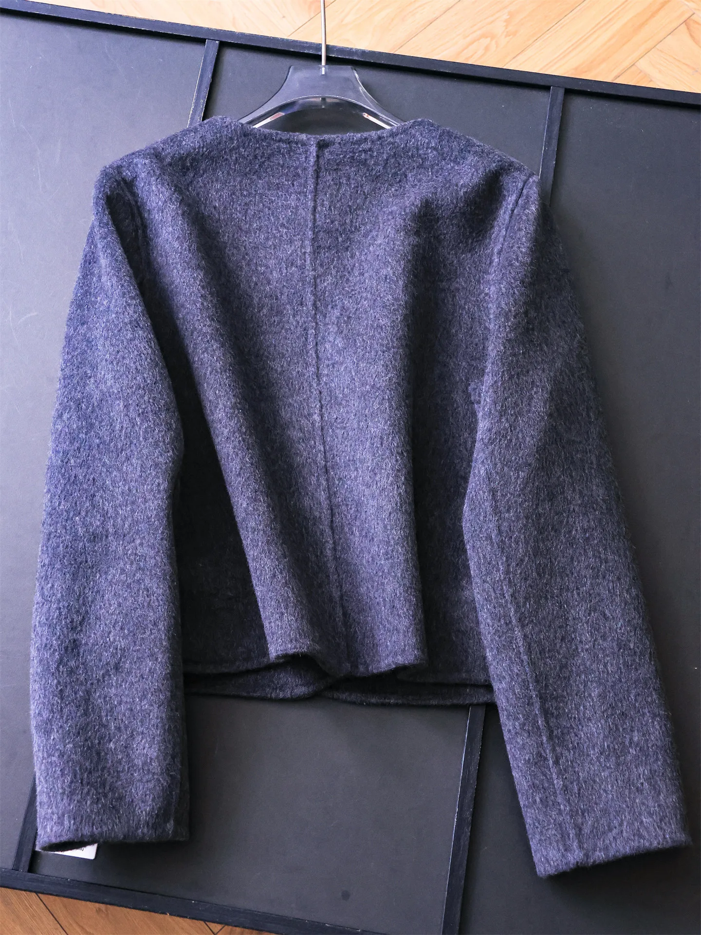 Double-Faced Woolen Short Coat with Diamond Embellishment round Neck Long Sleeve Commute Slimming Women's Fashion M128
