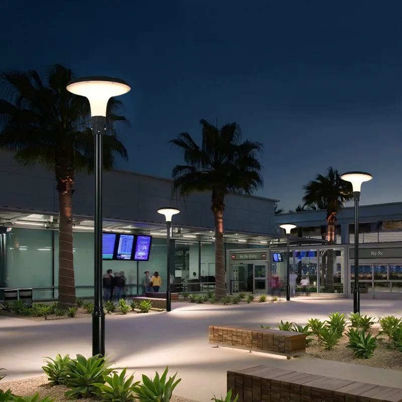 Lampadaire extérieur à LED sol - Outdoor Power Post avis et prix