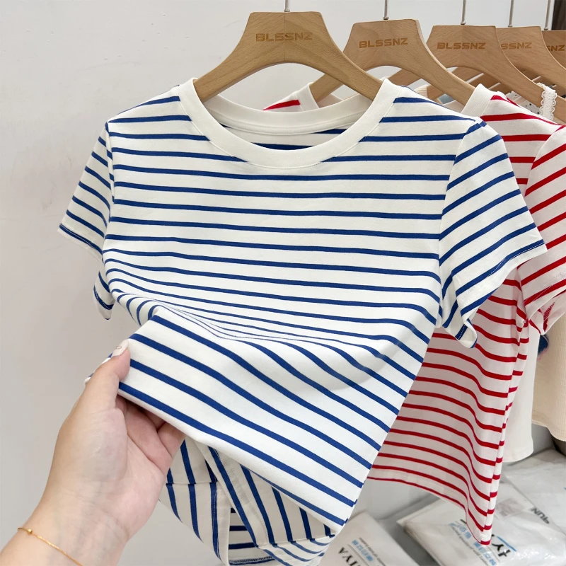 

Zjaiss женские вязаные базовые повседневные топы 2025 модный топ летние полосатые футболки с короткими рукавами и круглым вырезом базовый слой топ