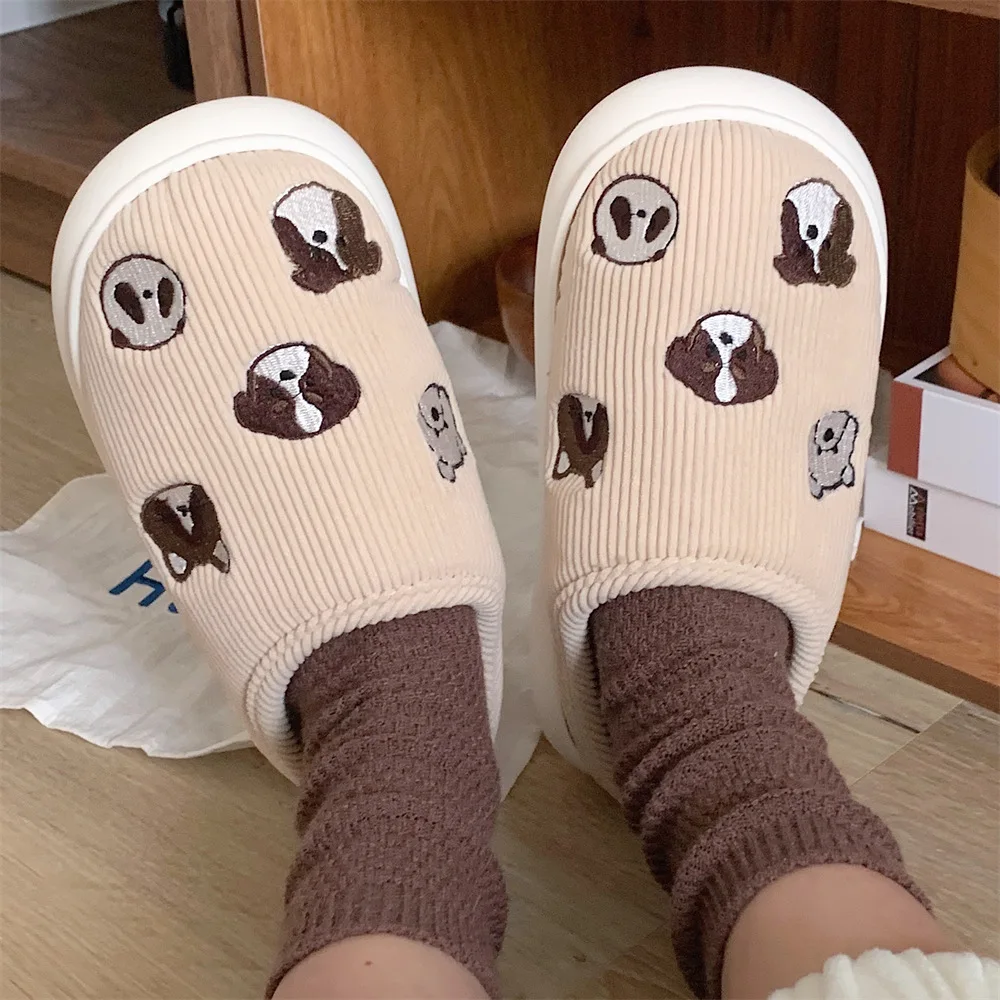 

Winter Footwear Flat New Women Thick Indoor Home Non Slip Versatile House Shoes Warm Plush Cotton Slippers For Men