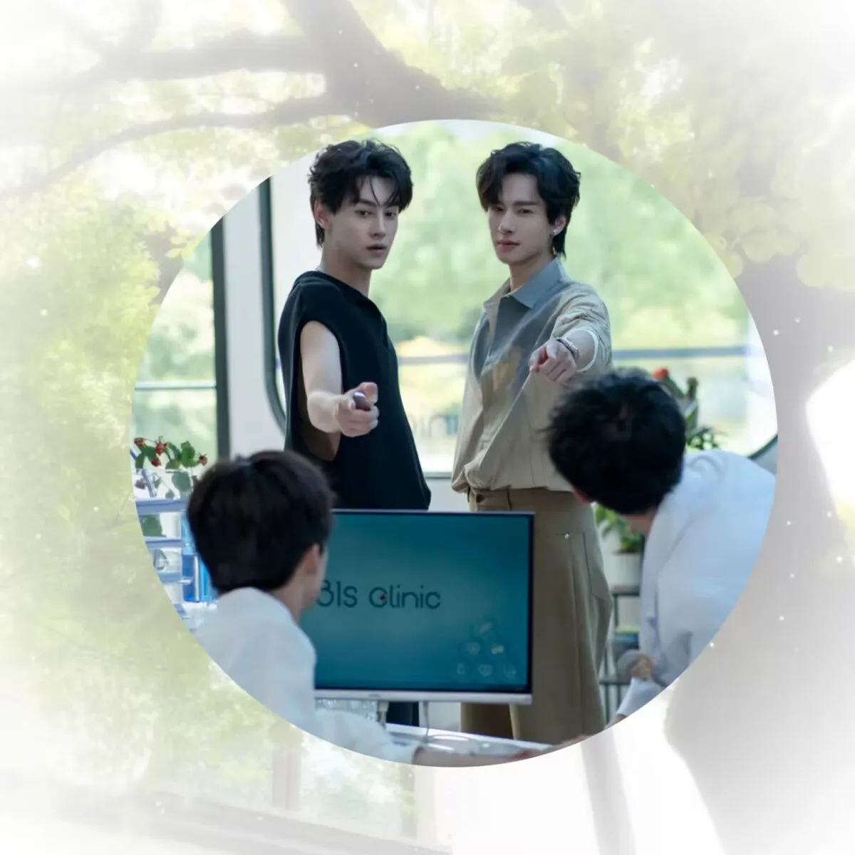 "الحب العكسي، المحيطة 'Ziyu Tian Xu Ning Zhan Xuan Liu Xuan Cheng' شريط شارة صفيح على ظهره قلادة الديكور.