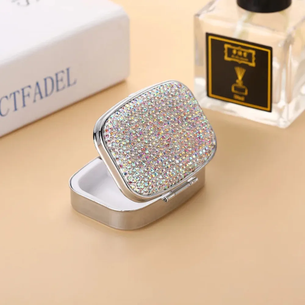 Blingbling Diamond Metal Medicine Box 2 Grid Pill Box Travel Portable Tablet Vitamin Fish Oil Organizer Pillbox Mini Storage Box