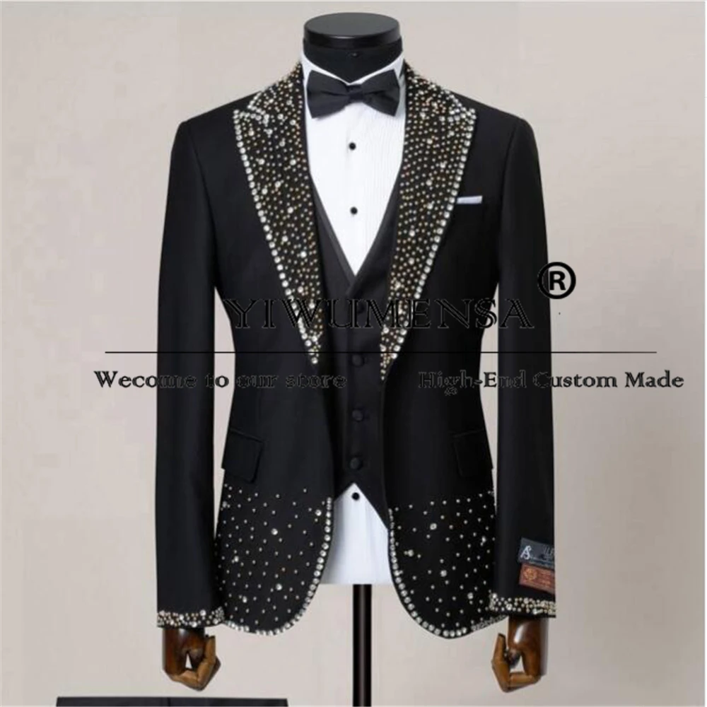 

Unique Design Suits Men For Wedding Pearls Beaded Rhinestone Lapel Prom Blazer Handmade 3 Pieces Groom Tuxedos Costume Homme