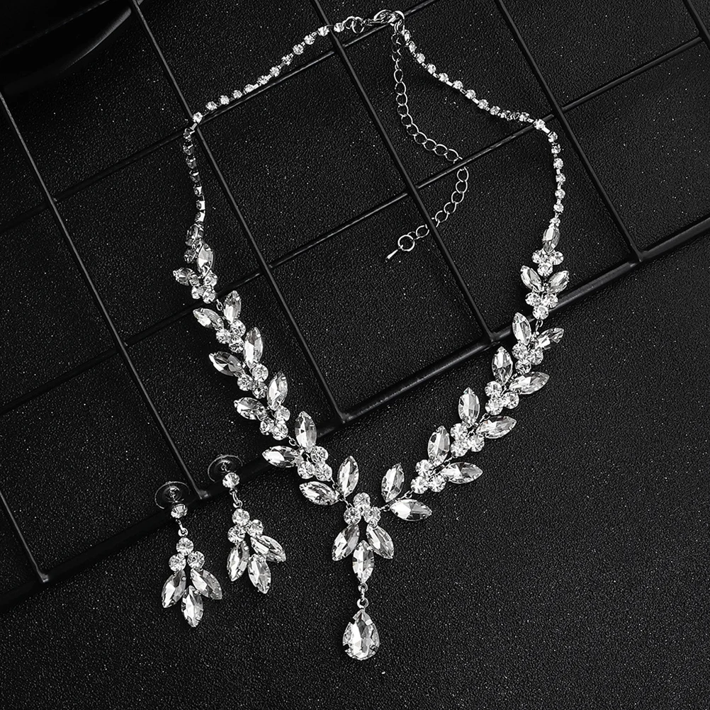 

Bridal Jewelry Set Stylish Crystal Pendant Necklace Earrings Ensemble for Wedding Dress Accessory Gift Crystal Bridal Pendant