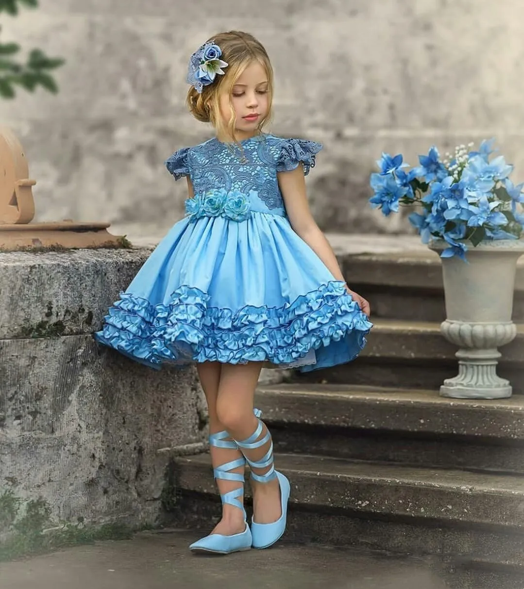 Elegante Spitze drucken flauschige Mini Bogen Leck Prinzessin Blumen mädchen Kleider Hochzeits feier Ball Erstkommunion Kleider Kinder Geschenk