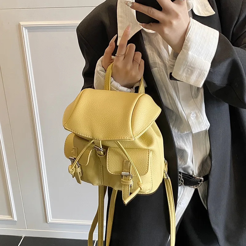 

Luxury Frosted Crossbody Bag for Trendy Women - Exclusive Design, Ample Storage, Effortlessly Stylish